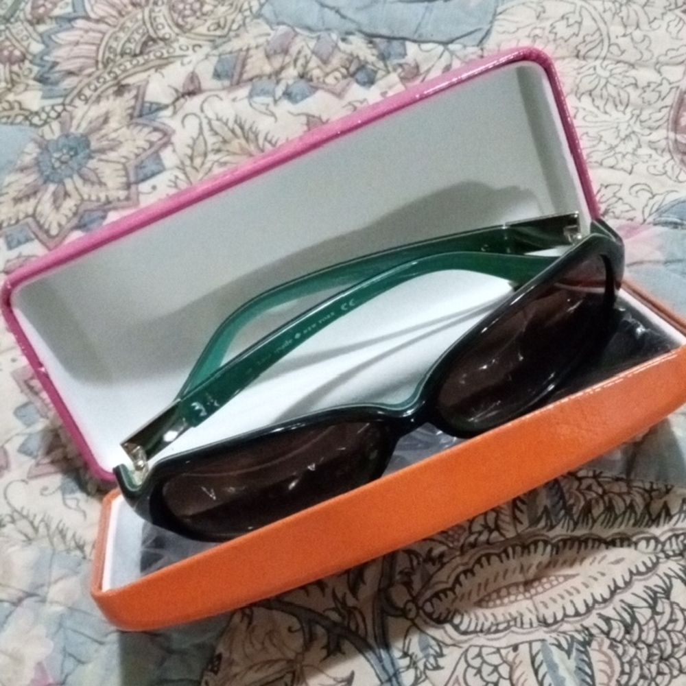 Kate Spade Sunglasses with Orange and Pink Case